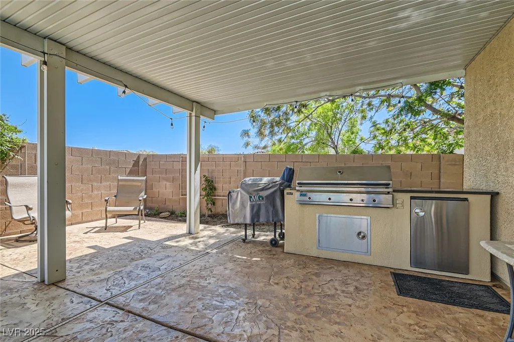 7812 Galloping Hills, Las Vegas, NV 89113