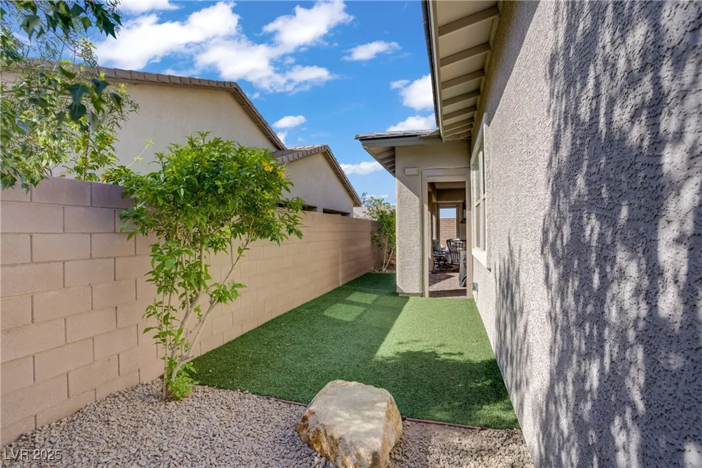 789 Goodman Cove, Henderson, NV 89011