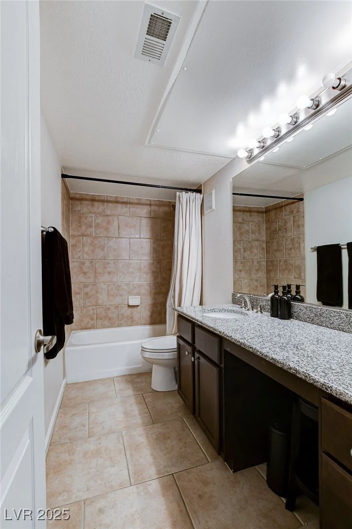 2879 Geary, Las Vegas, NV 89109