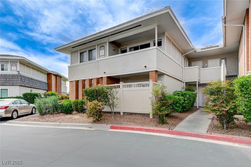 2879 Geary, Las Vegas, NV 89109