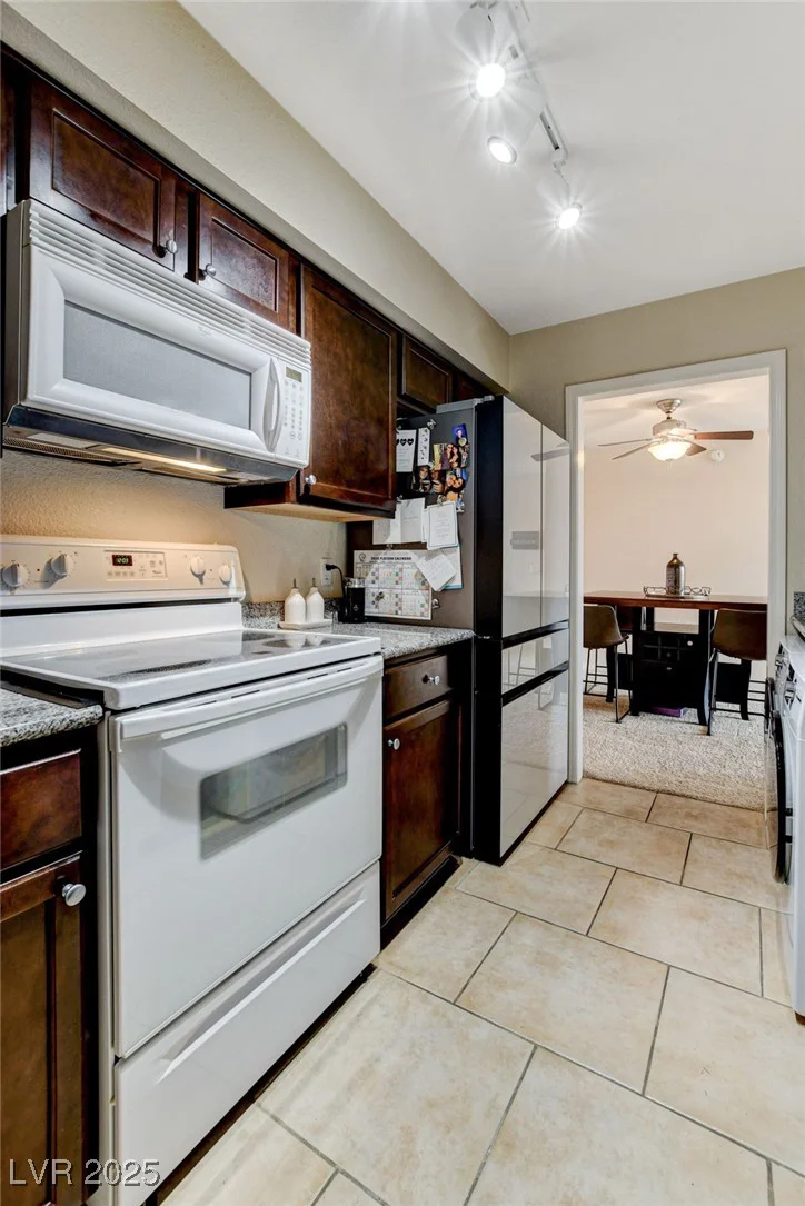 2879 Geary, Las Vegas, NV 89109