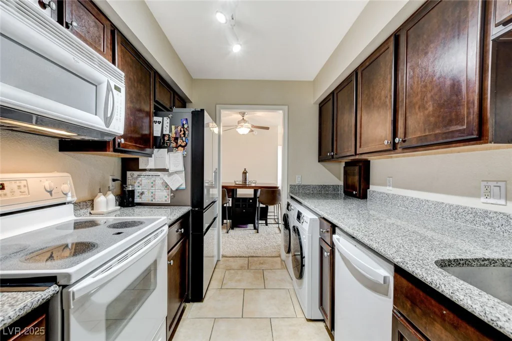2879 Geary, Las Vegas, NV 89109