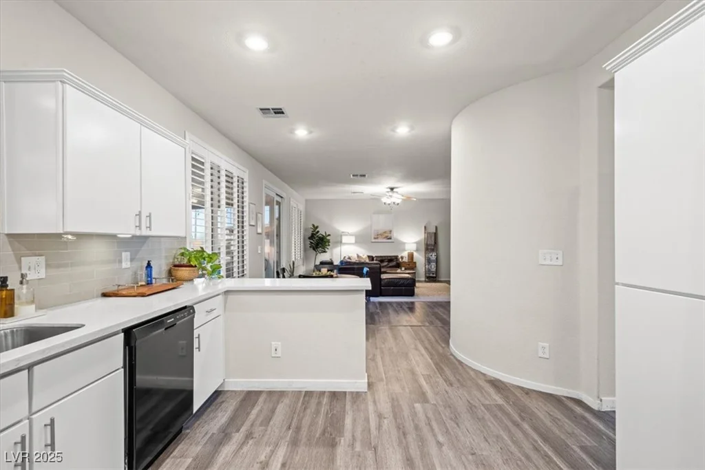 235 Palmarosa, Henderson, NV 89015