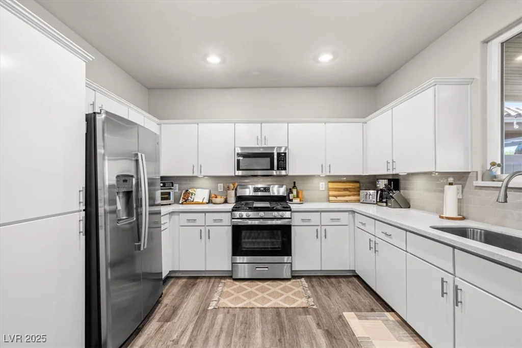 235 Palmarosa, Henderson, NV 89015