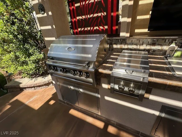 8175 Arville, Las Vegas, NV 89139