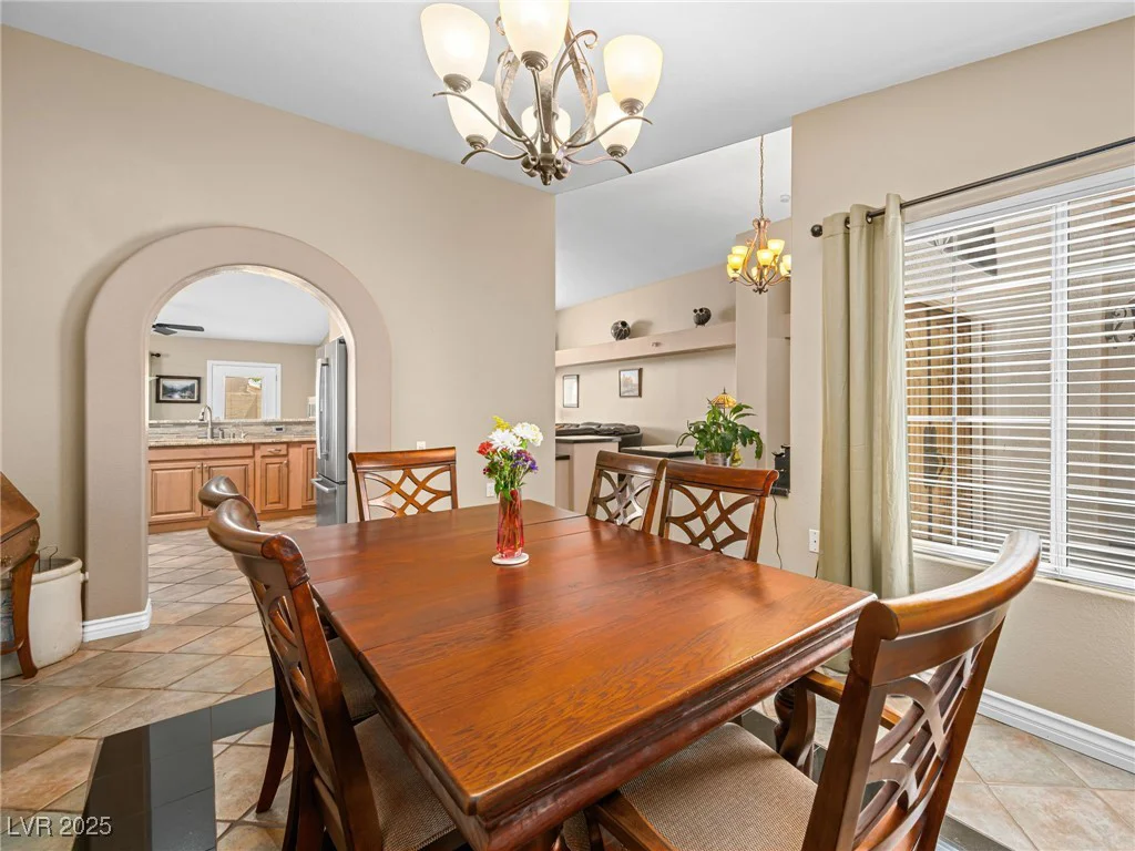 2212 Marble Gorge, Las Vegas, NV 89117