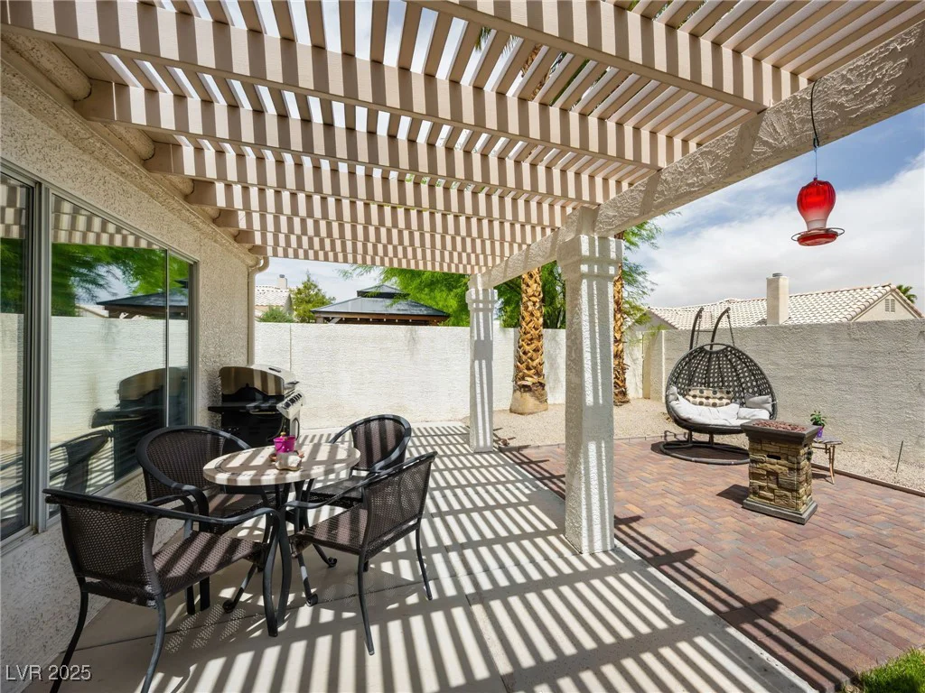 2212 Marble Gorge, Las Vegas, NV 89117
