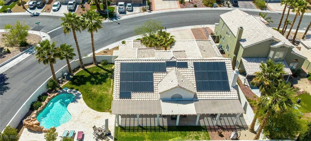 2212 Marble Gorge, Las Vegas, NV 89117