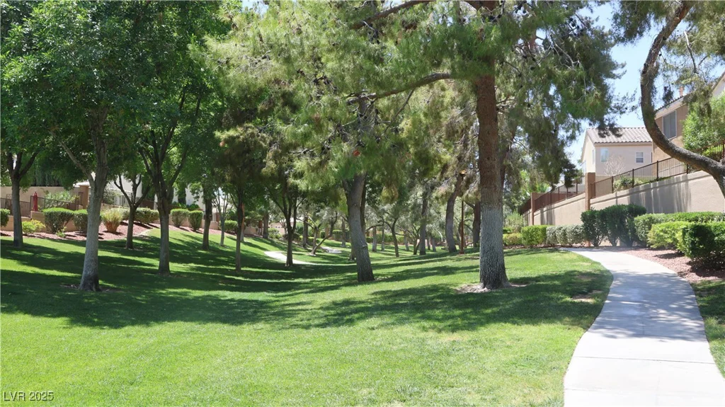 2212 Marble Gorge, Las Vegas, NV 89117