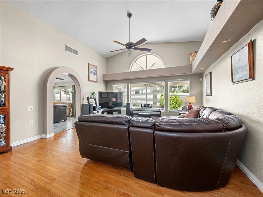 2212 Marble Gorge, Las Vegas, NV 89117