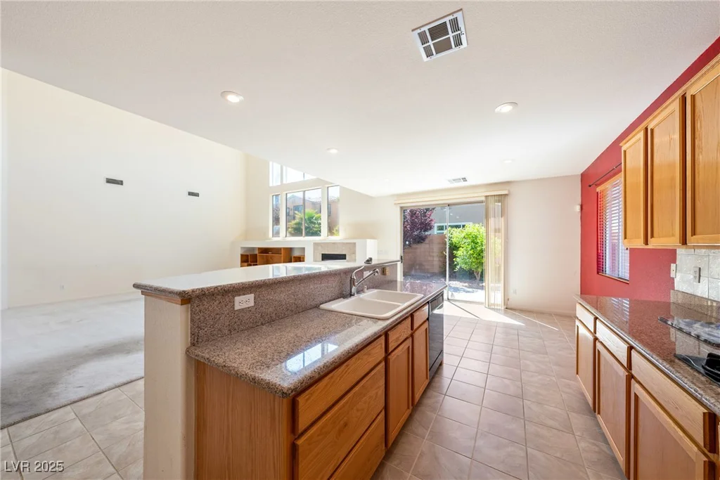 853 Ashford, Henderson, NV 89015