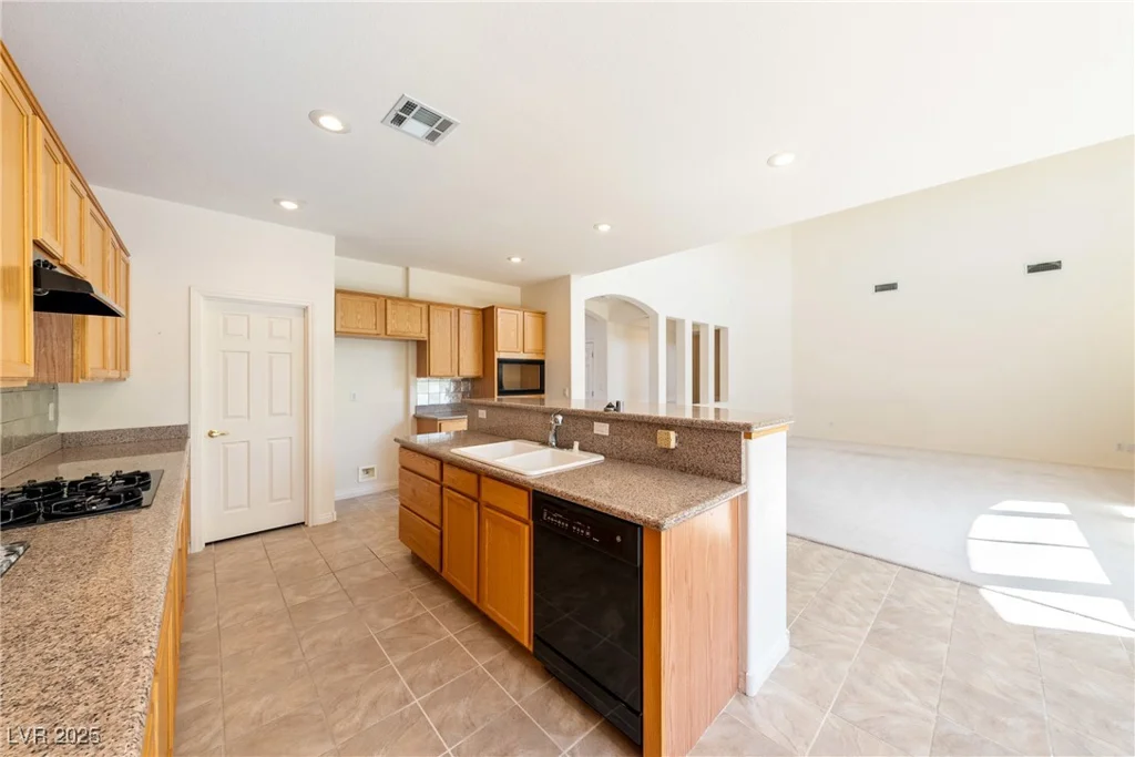 853 Ashford, Henderson, NV 89015