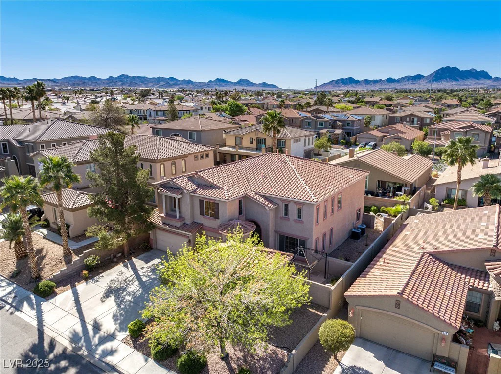 853 Ashford, Henderson, NV 89015