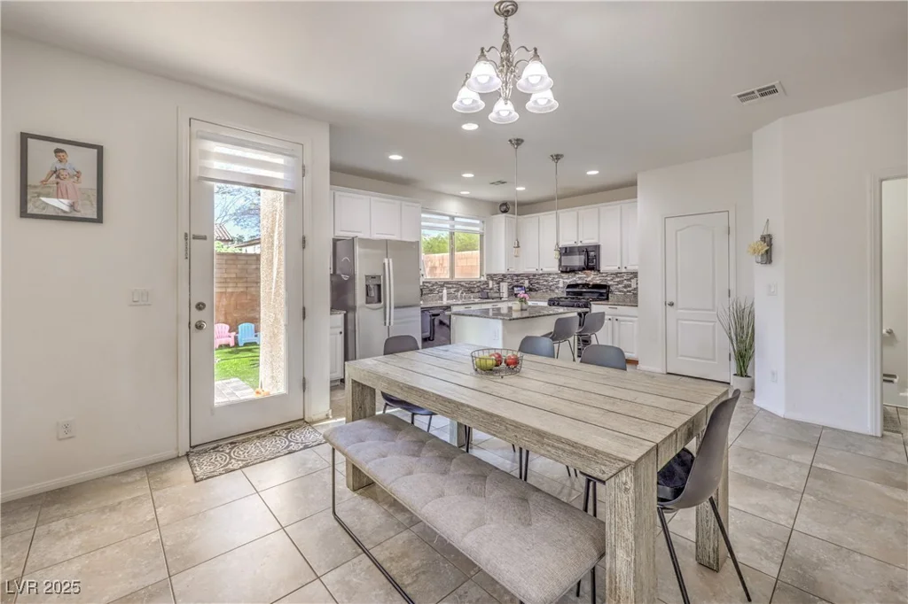 10309 Jolly Hill, Las Vegas, NV 89166