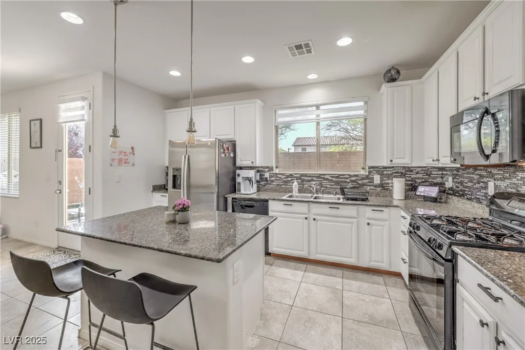 10309 Jolly Hill, Las Vegas, NV 89166