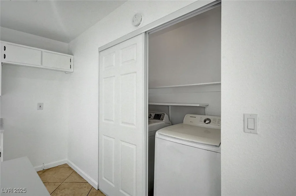 2722 Sesame, Las Vegas, NV 89142