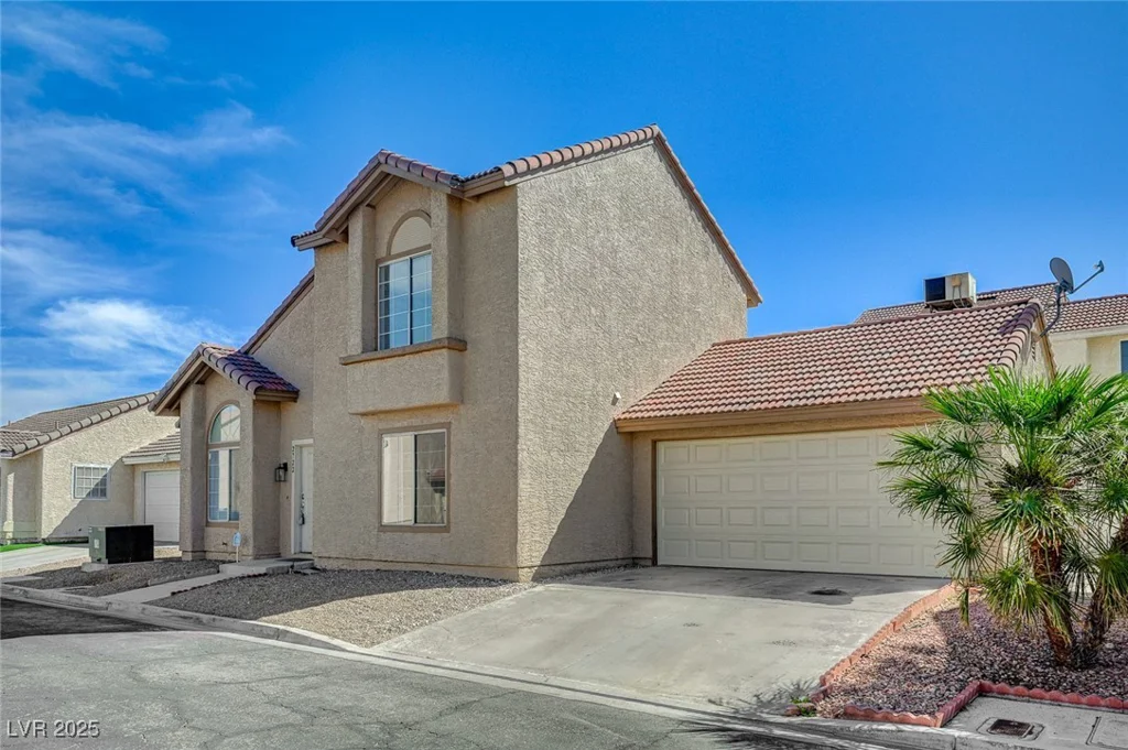 2722 Sesame, Las Vegas, NV 89142