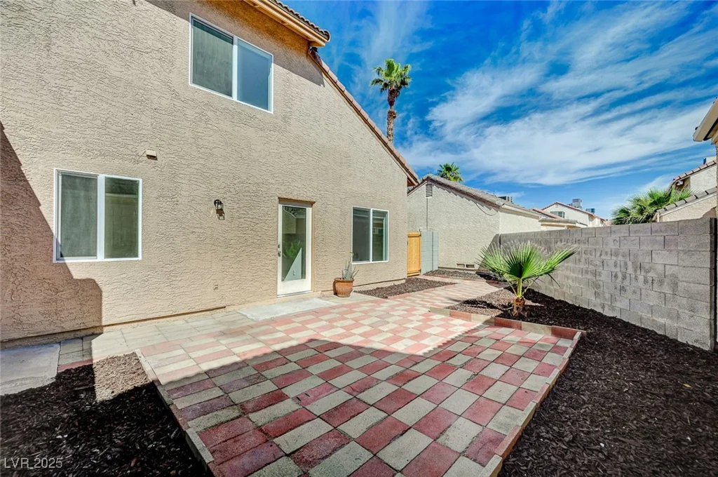 2722 Sesame, Las Vegas, NV 89142