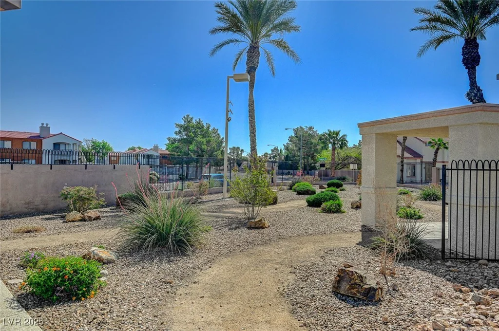 2722 Sesame, Las Vegas, NV 89142