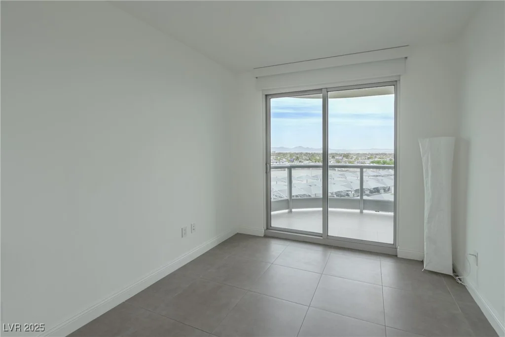222 Karen, Las Vegas, NV 89109