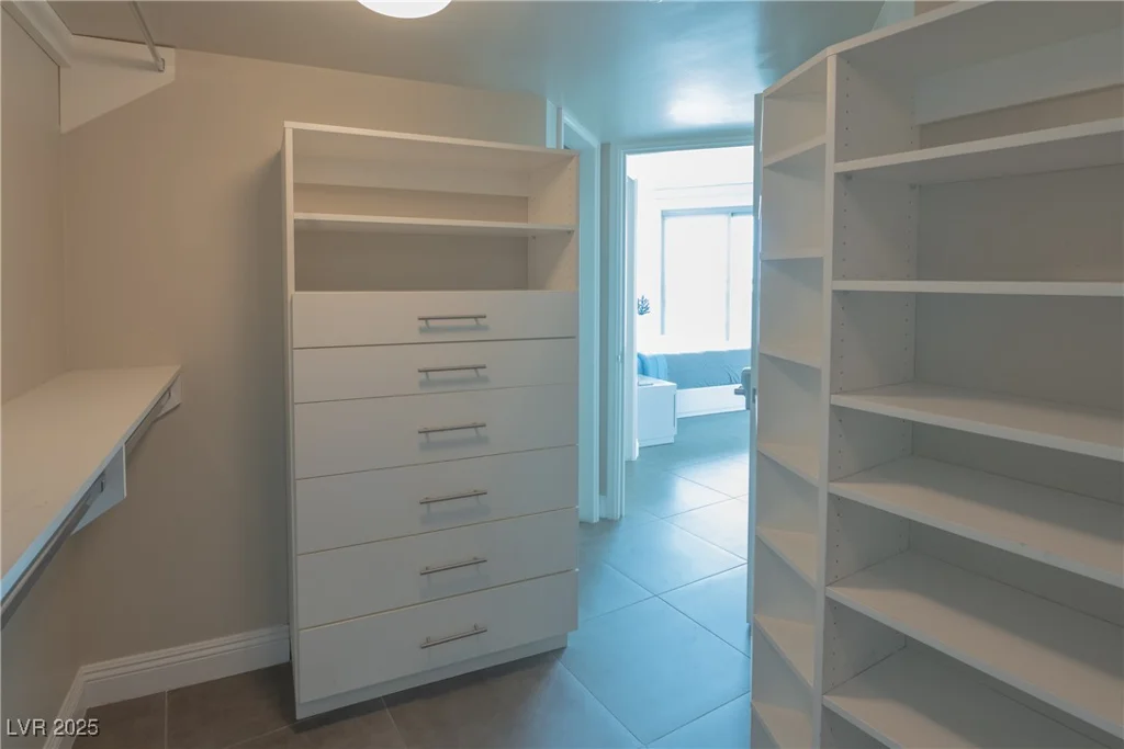 222 Karen, Las Vegas, NV 89109