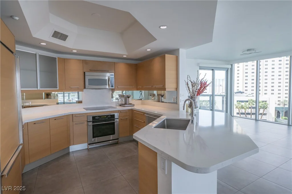 222 Karen, Las Vegas, NV 89109