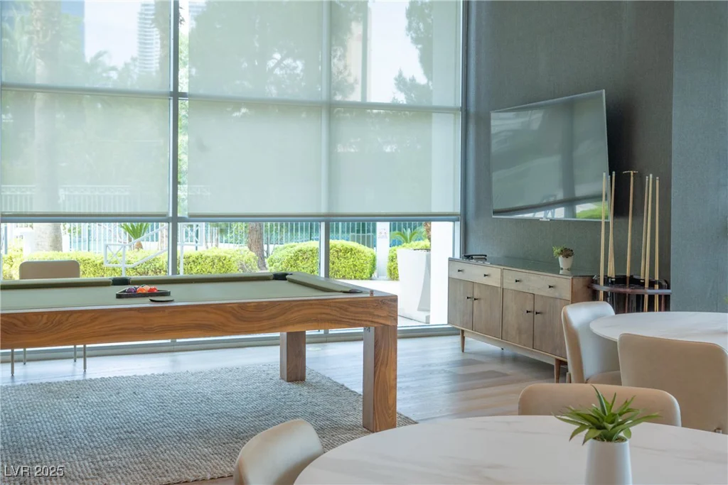 222 Karen, Las Vegas, NV 89109