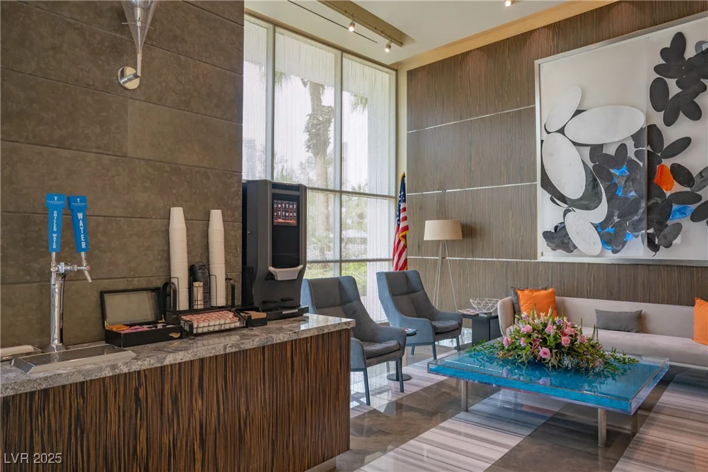 222 Karen, Las Vegas, NV 89109