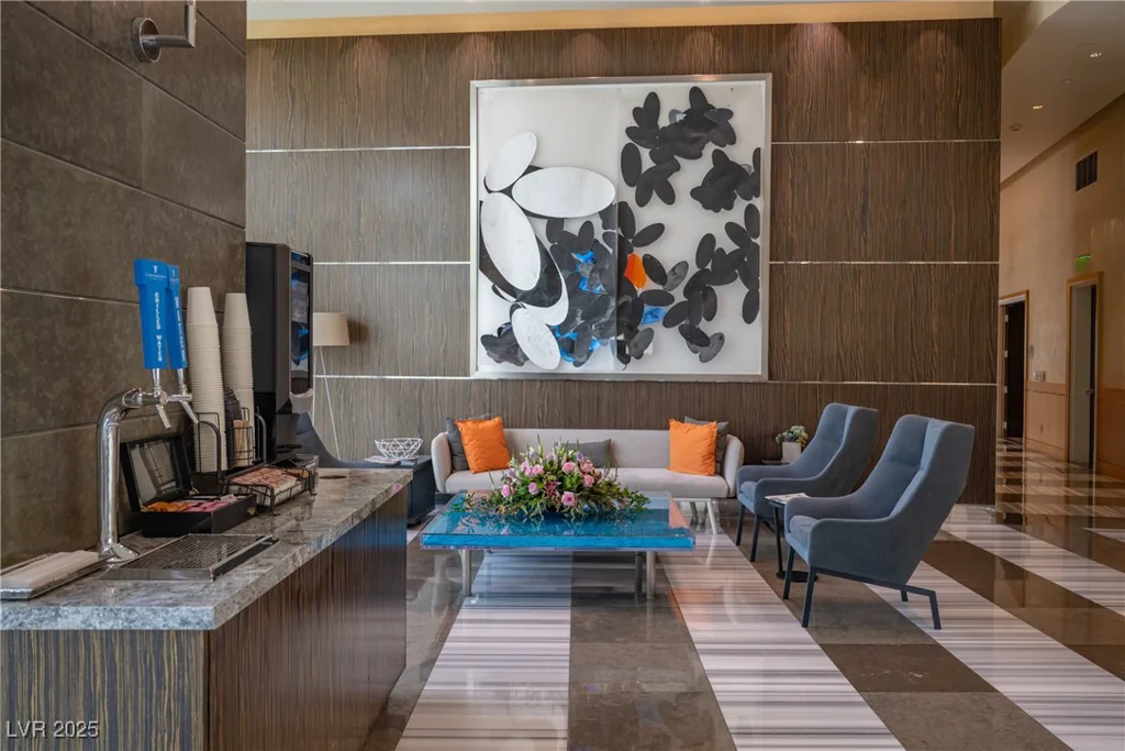 222 Karen, Las Vegas, NV 89109