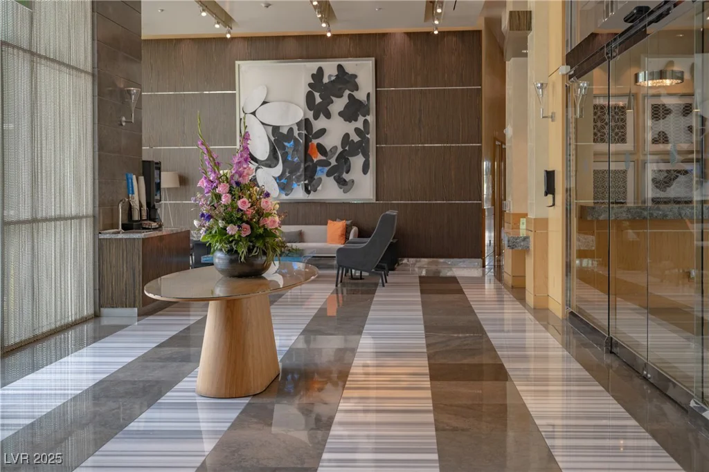 222 Karen, Las Vegas, NV 89109