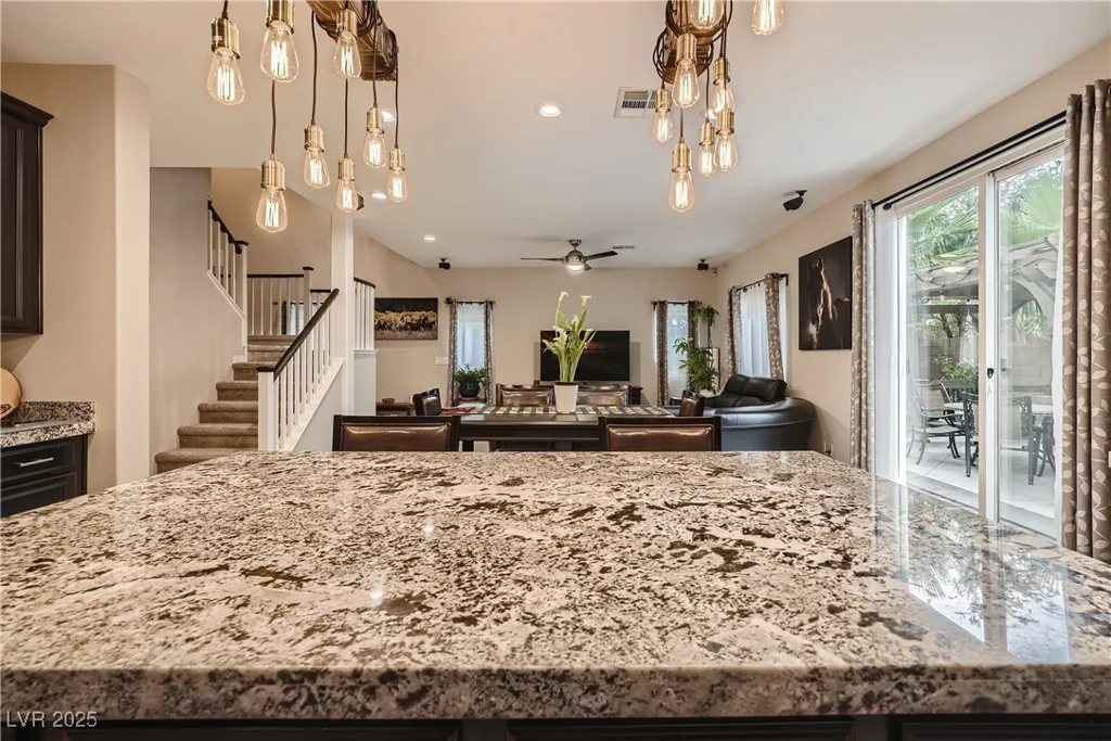 7788 Ebro Valley, Las Vegas, NV 89113