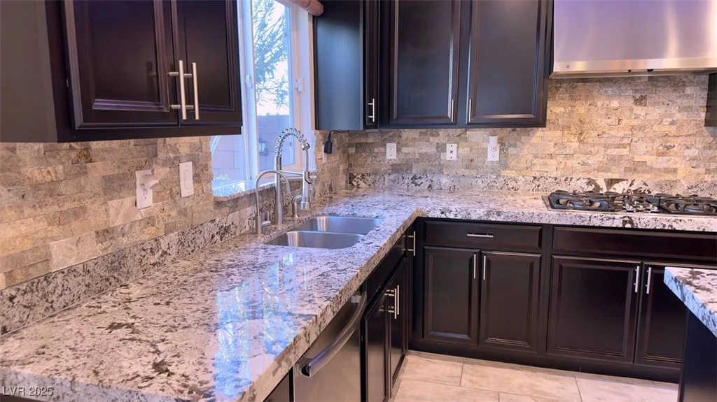7788 Ebro Valley, Las Vegas, NV 89113