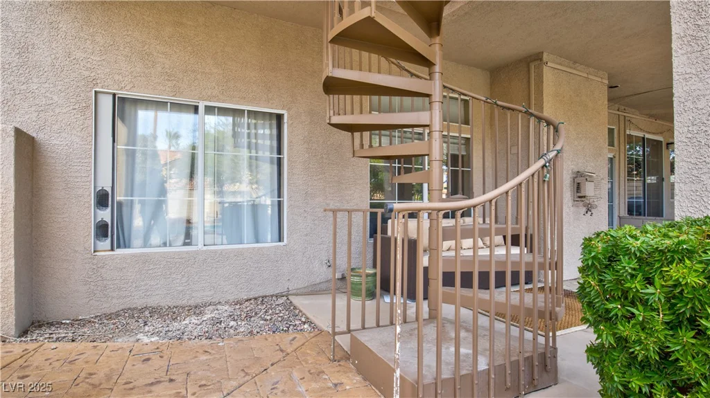 16 Old Lake, Henderson, NV 89074