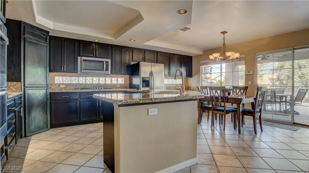 16 Old Lake, Henderson, NV 89074