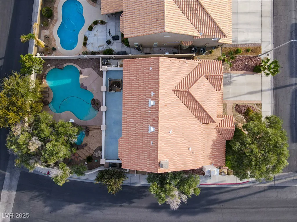 16 Old Lake, Henderson, NV 89074
