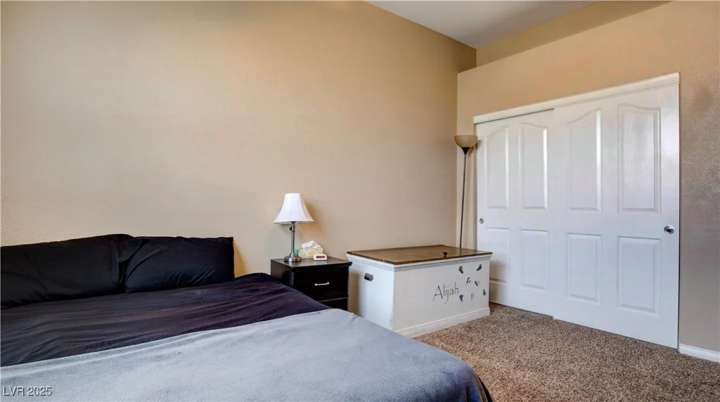 16 Old Lake, Henderson, NV 89074