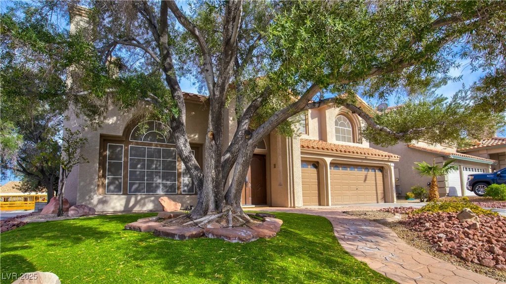 16 Old Lake, Henderson, NV 89074