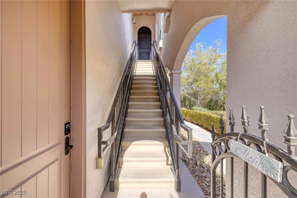 10 Via Visione, Henderson, NV 89011