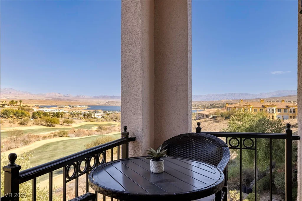 10 Via Visione, Henderson, NV 89011