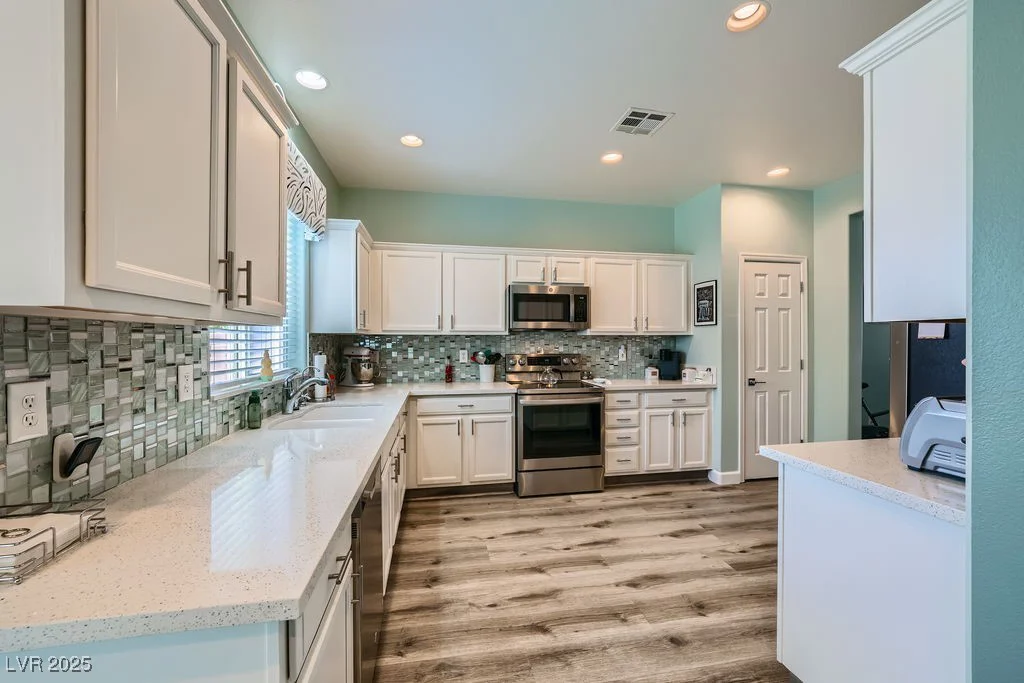 3037 Dowitcher, North Las Vegas, NV 89084