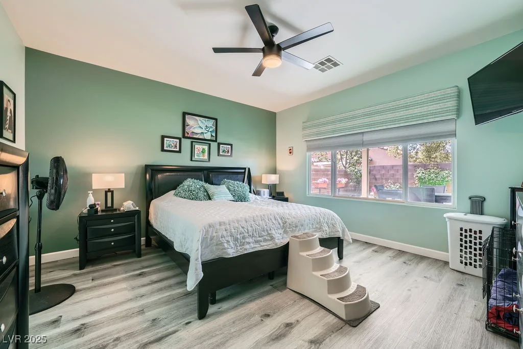 3037 Dowitcher, North Las Vegas, NV 89084