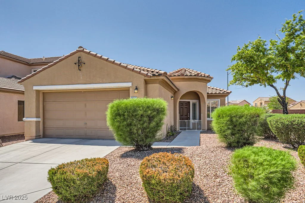 3037 Dowitcher, North Las Vegas, NV 89084