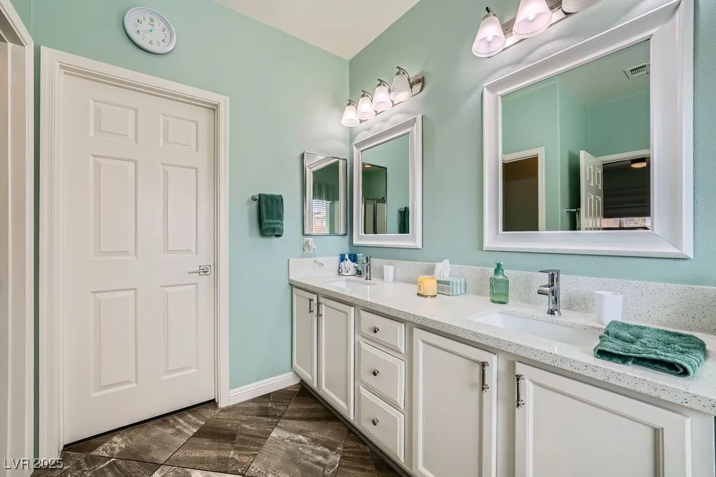 3037 Dowitcher, North Las Vegas, NV 89084