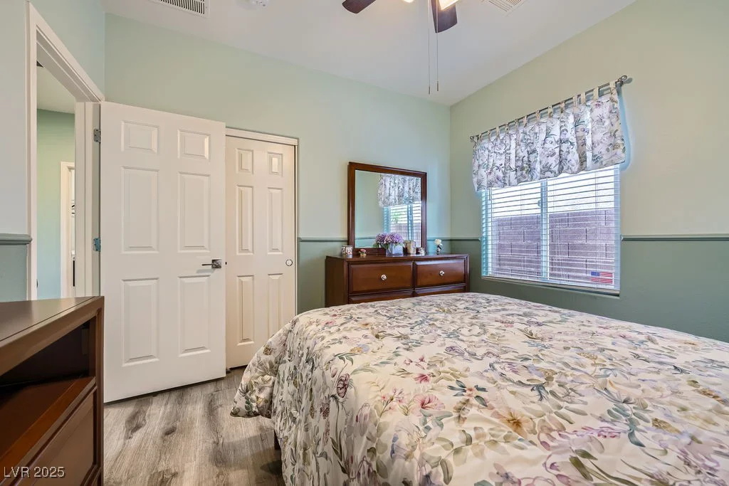 3037 Dowitcher, North Las Vegas, NV 89084