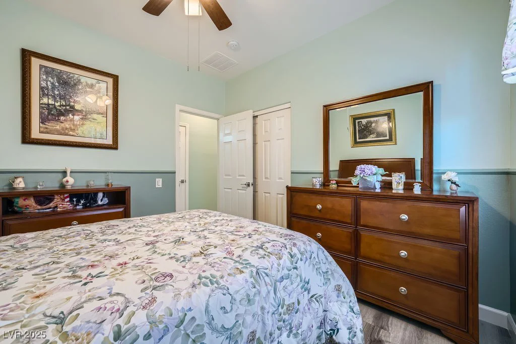 3037 Dowitcher, North Las Vegas, NV 89084