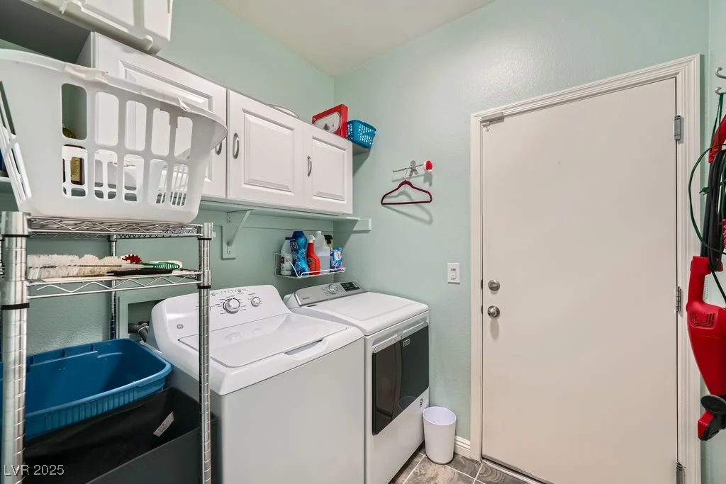3037 Dowitcher, North Las Vegas, NV 89084