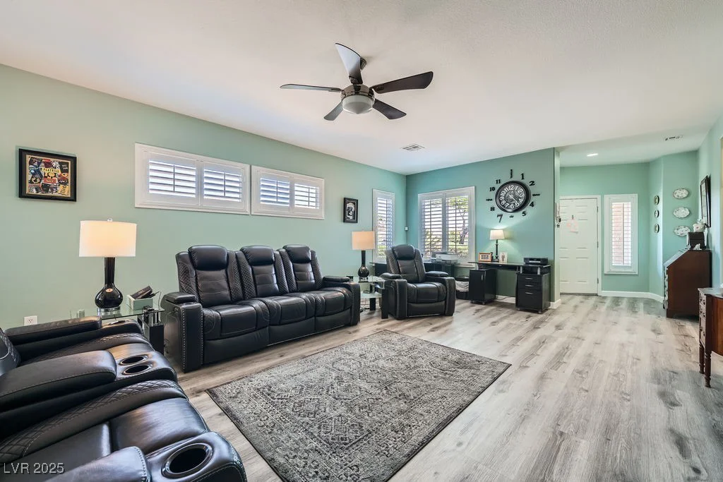 3037 Dowitcher, North Las Vegas, NV 89084