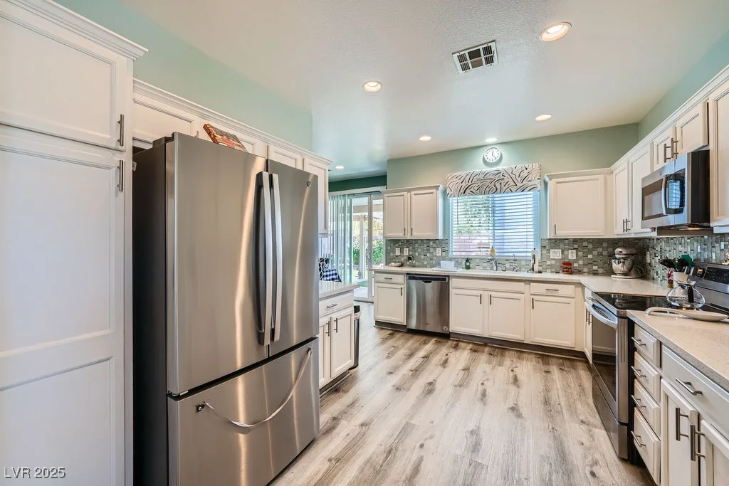 3037 Dowitcher, North Las Vegas, NV 89084
