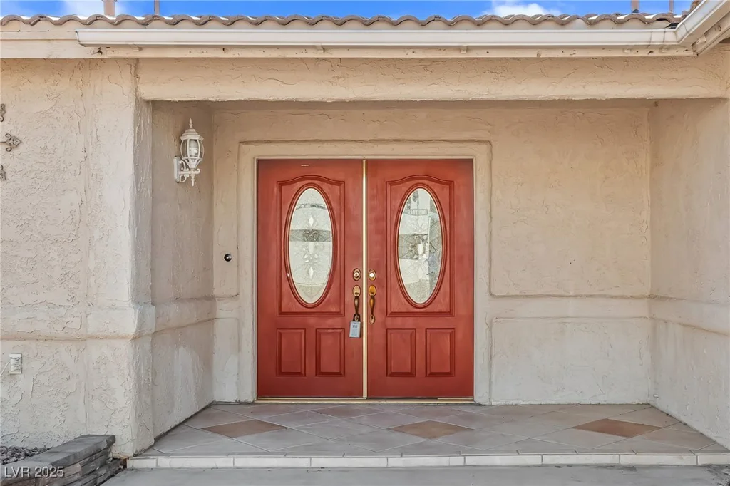 2063 Avalon, Laughlin, NV 89029