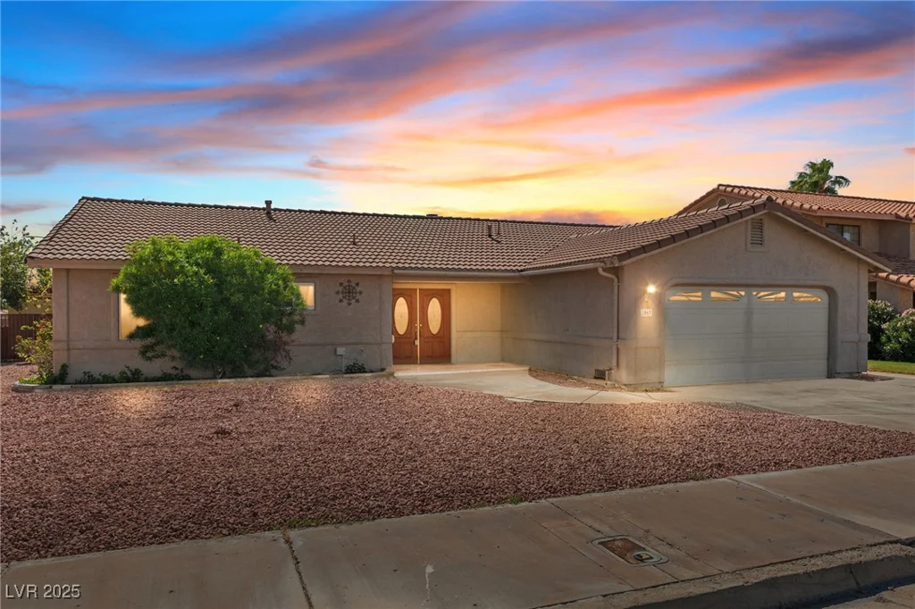 2063 Avalon, Laughlin, NV 89029